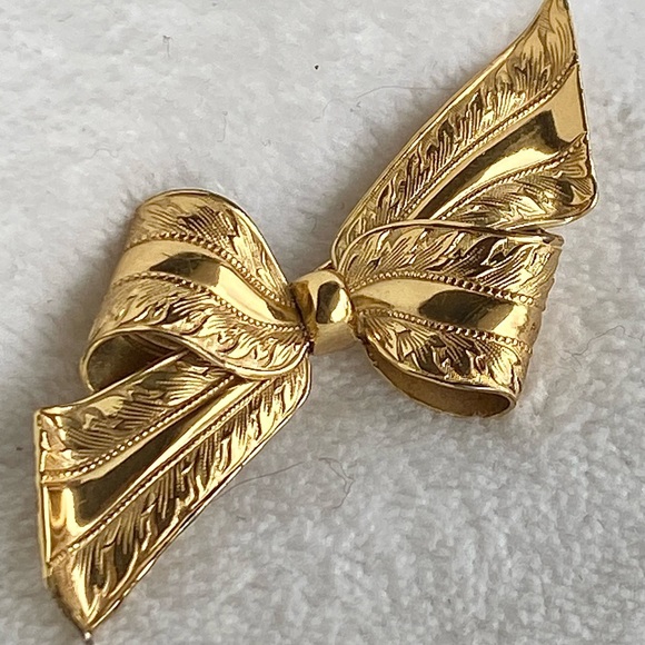 Vintage Forstner Sterling Bow Brooch - Picture 1 of 9